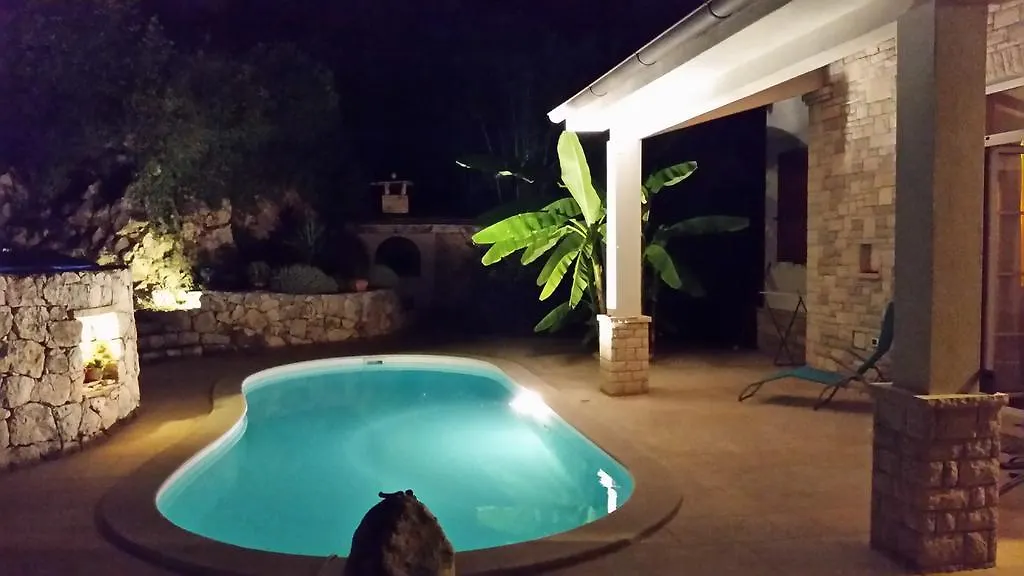 White Villa Brsec