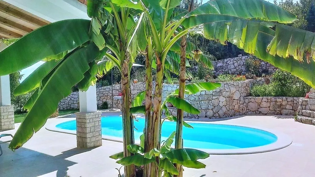 White Villa Brsec
